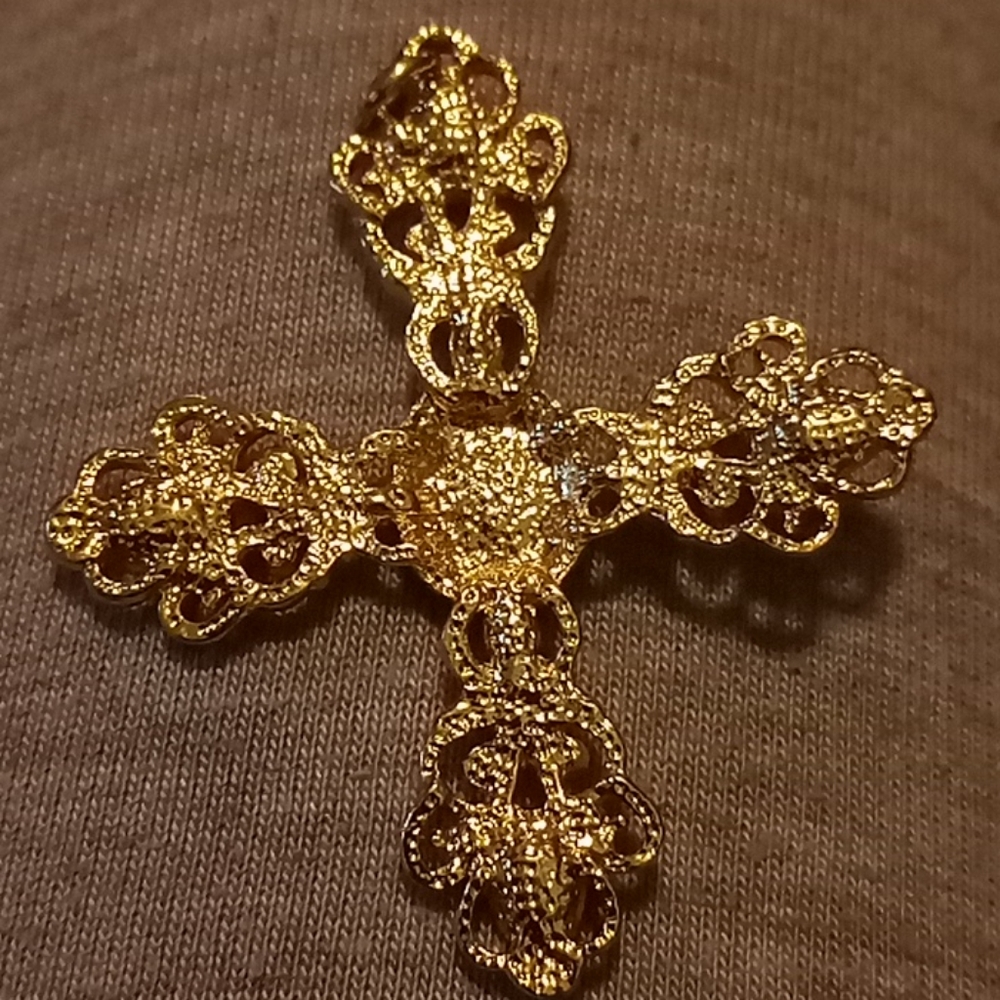 Pendent - Picture 2 of 2